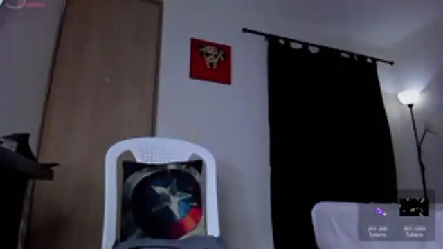 Snapshot of Cloudy_pigDude chatting on May 2026 05:01:02 AM Cloudy pigDude online show from May 2026 05:01:02 AM