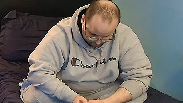 lefty15242 online show from March 2025 03:57:02 AM