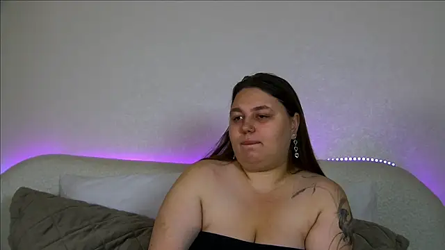 LillianKim online show from October 2025 06:22:02 AM