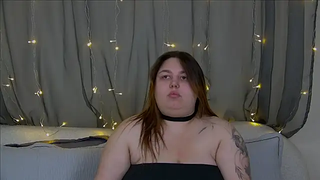 LillianKim online show from October 2025 06:30:02 PM