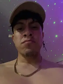 strongboy  online show from December 2025 03:48:01 AM