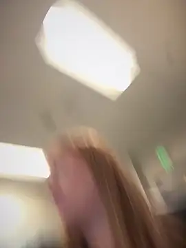 cinnatitties online show from September 2025 04:54:01 PM