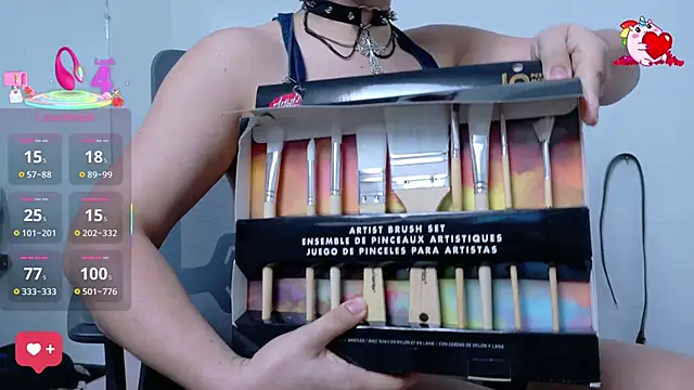 Catwhite  online show from March 2025 03:36:02 PM