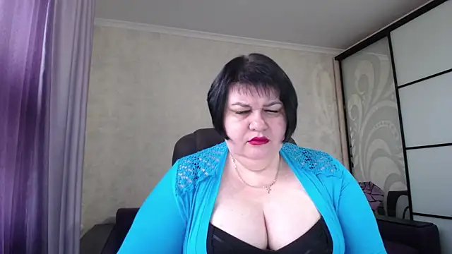 JuicyLady Di online show from December 2025 08:42:02 AM