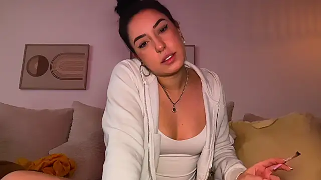 SissiVienna online show from March 2026 02:05:02 PM