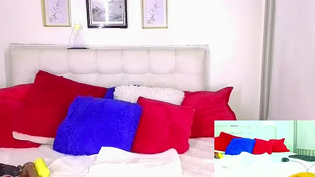 Snapshot of Ashley_Beenson chatting on January 2025 02:13:01 PM Ashley Beenson online show from January 2025 02:13:01 PM