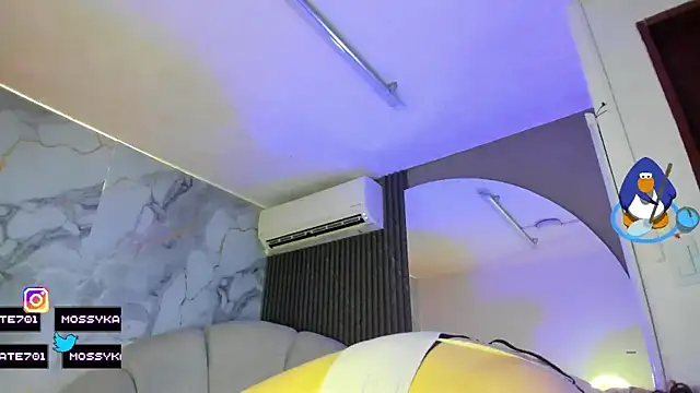 Katemoss70 online show from September 2025 12:26:01 PM