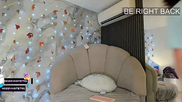 Katemoss70 online show from November 2025 12:27:01 PM