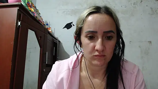 DeepAnal07 online show from February 2026 03:58:01 AM