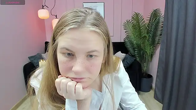 JadeSoft online show from February 2025 08:35:02 PM