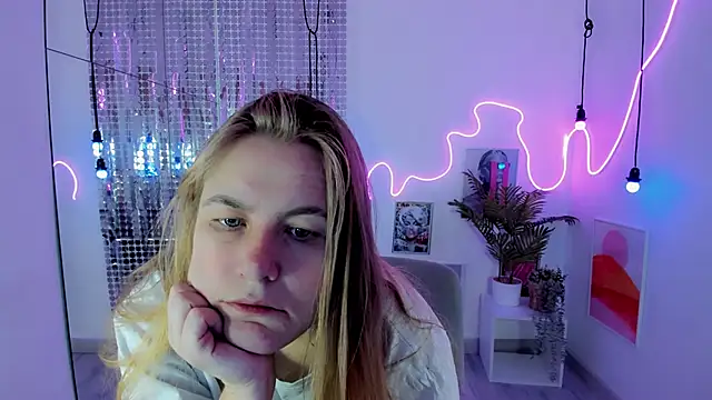 JadeSoft online show from October 2025 08:28:02 PM