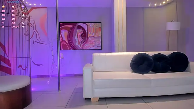 Snapshot of MartinnaBonnet chatting on February 2025 01:22:01 PM MartinnaBonnet online show from February 2025 01:22:01 PM