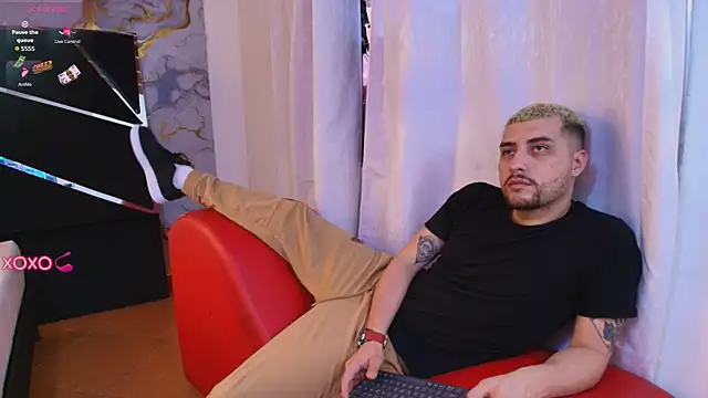 Pleasure Vibes23 online show from October 2025 09:15:01 PM