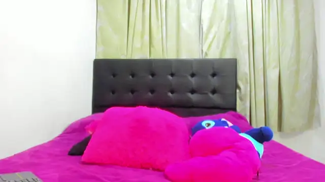 horny  molly  online show from October 2025 03:40:01 AM