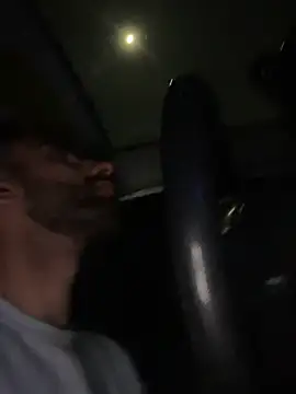 Yusufcan34xh online show from March 2026 08:37:01 PM