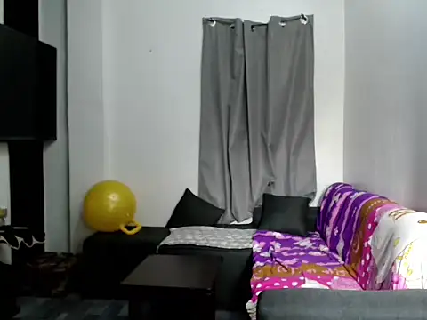 MistressKrizzel online show from June 2026 11:29:01 PM