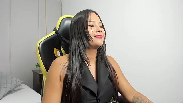 isabella florez online show from March 2026 12:00:01 PM