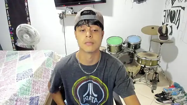 Zack falcon online show from October 2025 03:31:02 AM