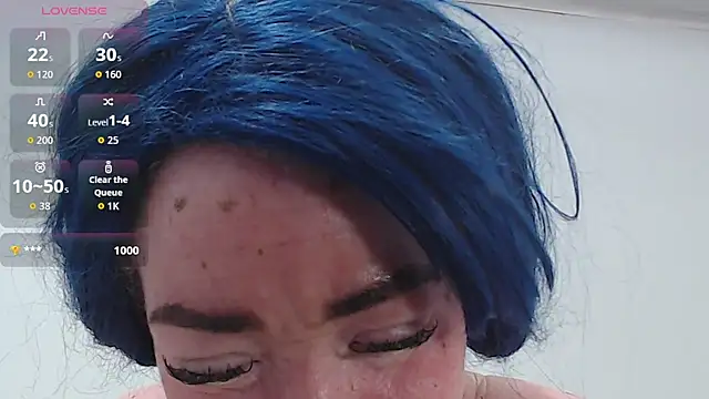 Kittywhiteass online show from January 2026 04:12:02 PM