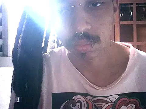 Snapshot of DarkSlim666 chatting on February 2026 03:32:02 PM DarkSlim666 online show from February 2026 03:32:02 PM