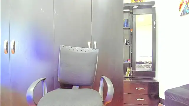 Candy And Andy  online show from March 2025 04:55:02 PM