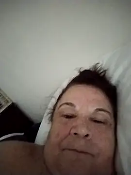 Yaya Mineira online show from November 2025 08:26:01 AM