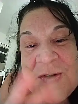 Yaya Mineira online show from May 2026 10:50:03 PM