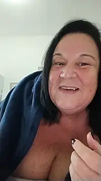 Yaya Mineira online show from June 2026 06:28:02 PM