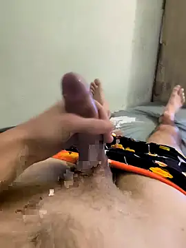 Snapshot of Koudy1 chatting on October 2025 06:01:02 AM Koudy1 online show from October 2025 06:01:02 AM