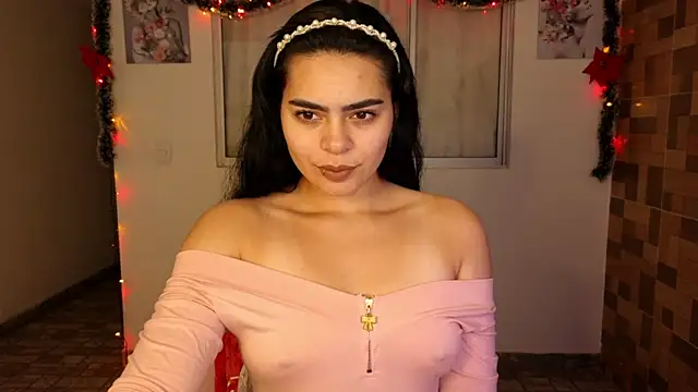 Snapshot of sexyladyy_ chatting on December 2024 02:16:02 PM sexyladyy online show from December 2024 02:16:02 PM