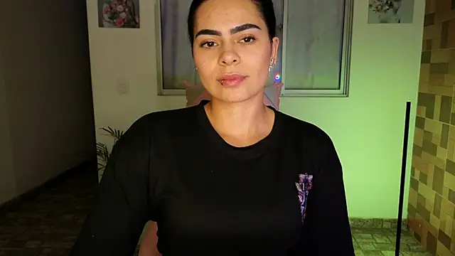 Snapshot of sexyladyy_ chatting on March 2025 11:03:02 PM sexyladyy online show from March 2025 11:03:02 PM
