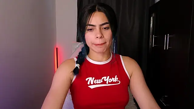 Snapshot of sexyladyy_ chatting on September 2025 10:46:02 PM sexyladyy online show from September 2025 10:46:02 PM