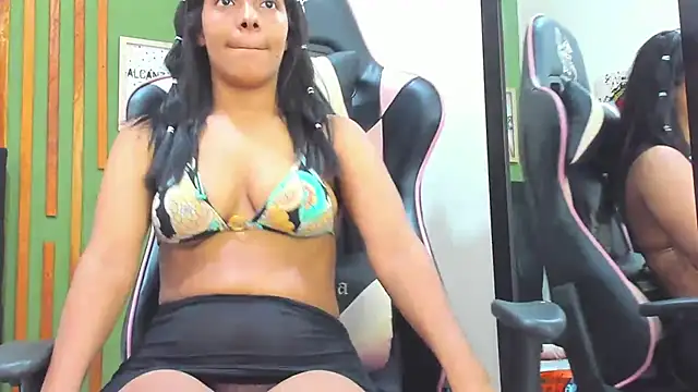  Valeria Brown online show from March 2025 05:33:02 AM