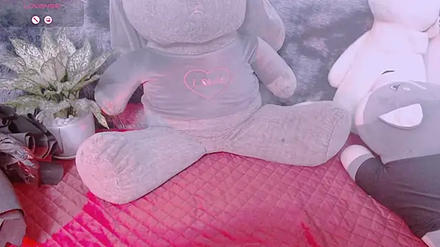 Snapshot of kichigirl chatting on October 2025 02:34:01 AM kichigirl online show from October 2025 02:34:01 AM