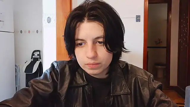 Snapshot of kyslrana chatting on June 2026 04:40:02 PM kyslrana online show from June 2026 04:40:02 PM