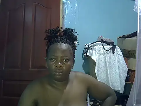 Ebonyceline online show from April 2026 08:44:01 PM