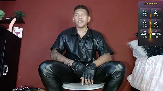 TomLover 12 online show from February 2025 06:44:01 PM