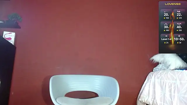 TomLover 12 online show from February 2025 09:30:01 PM