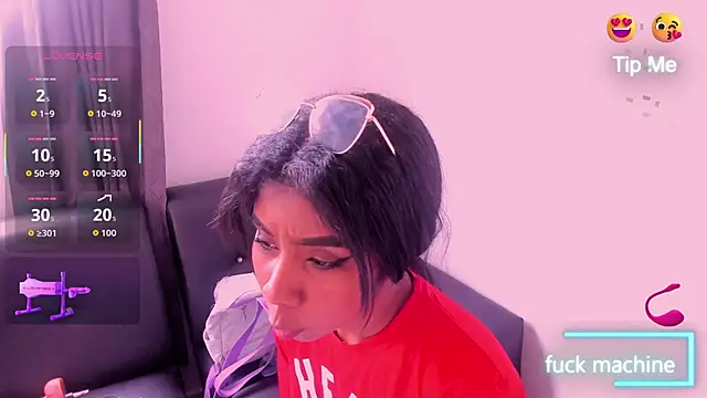 CuteEbony1 online show from September 2025 05:40:02 PM