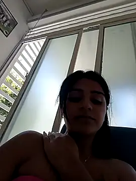 AnnRosse18 online show from January 2025 08:36:02 PM