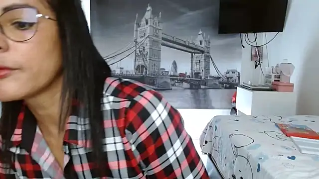 kateleyagrey online show from January 2025 09:08:02 PM