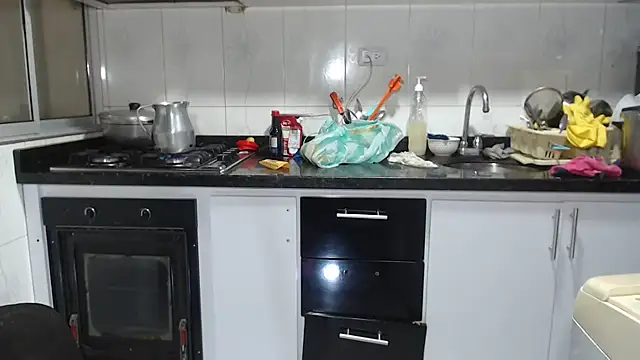 kateleyagrey online show from March 2026 11:43:01 PM