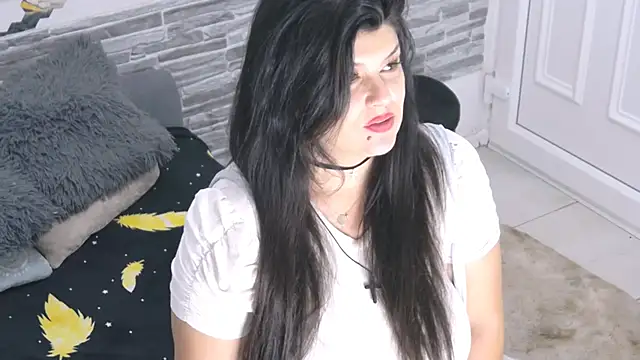 TinaMaay online show from May 2026 04:59:01 PM