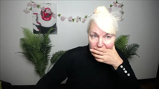 BlondyLeeBest online show from February 2026 07:39:01 PM