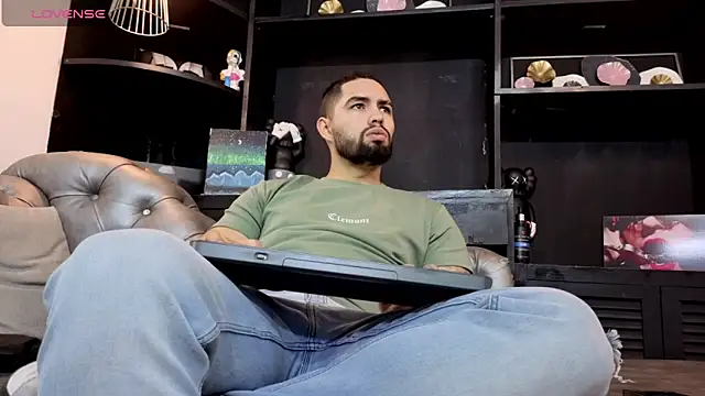 matteosantos online show from March 2026 11:48:02 AM