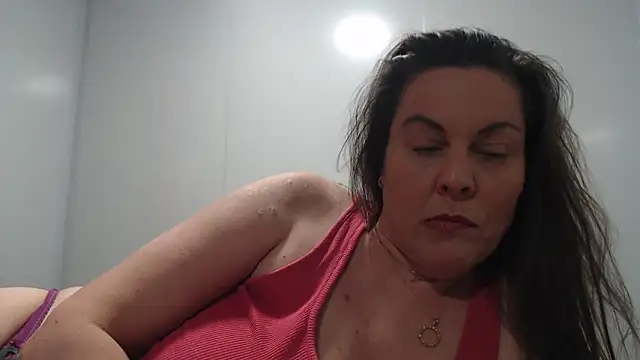 fulloferotic online show from May 2026 06:45:02 PM