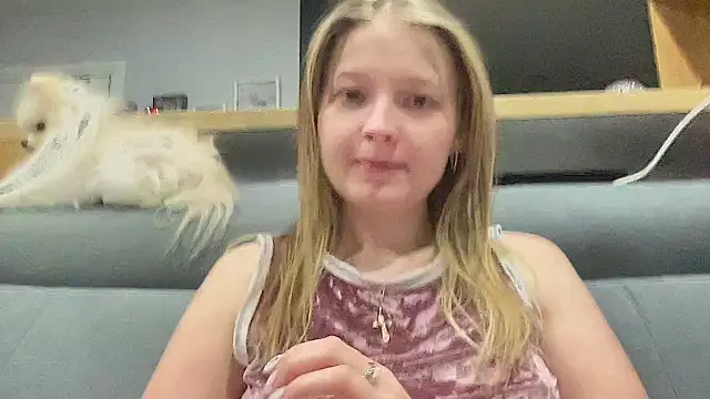 CharmingSarah online show from December 2024 05:42:02 PM