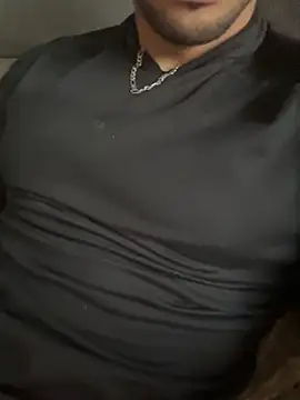 Snapshot of pimentfort77 chatting on April 2026 06:30:02 AM pimentfort77 online show from April 2026 06:30:02 AM