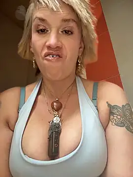 Snapshot of sexymarilyncolombia chatting on April 2026 01:04:02 PM sexymarilyncolombia online show from April 2026 01:04:02 PM