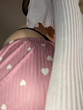 MariaTull online show from April 2026 05:05:02 PM